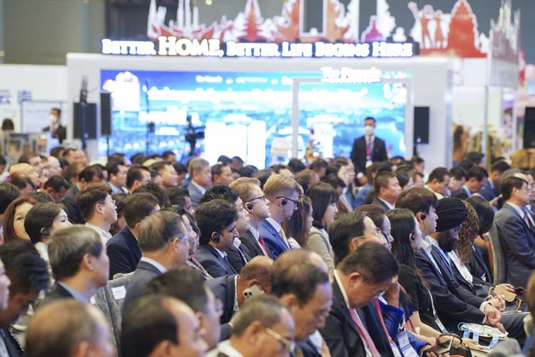 កម្មវិធីបើកសម្ពោធ «ពិព័រណ៍ពាណិជ្ជកម្មកម្ពុជា» លើកទី១៧